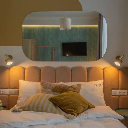 Zalesie Bed & Breakfast *