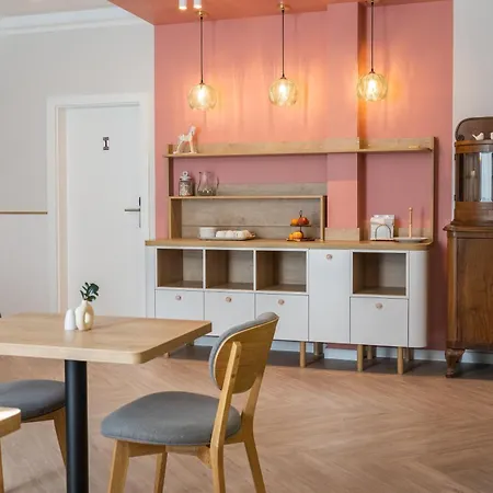 Bed & Breakfast Zalesie *